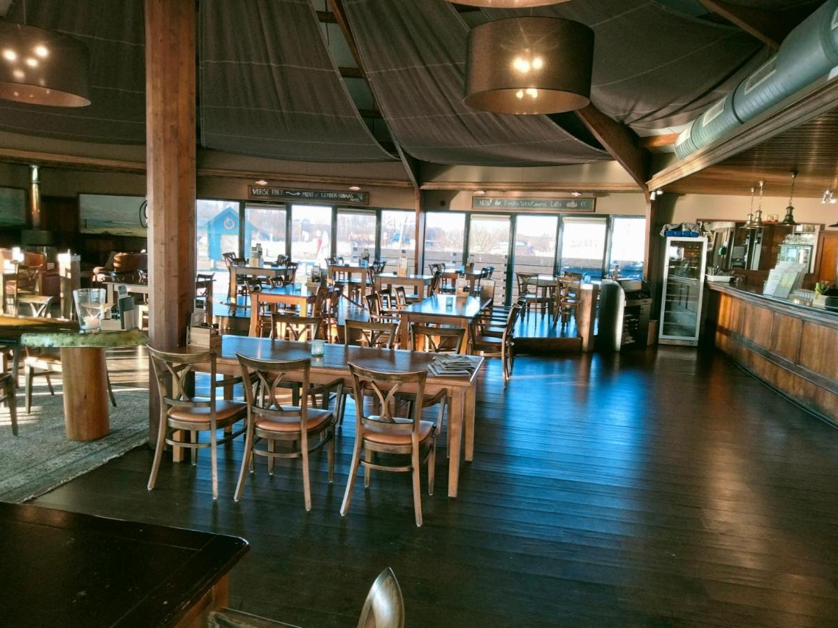 Bj Chalets - De Rug 1 - Vakantiepark Lauwersoog - Luxe Chalet Met Vaatwasser! Vroege Incheck! المظهر الخارجي الصورة